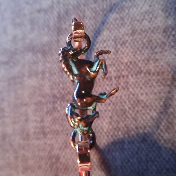 Horse Stallion Brass Hook Bangle Bracelet - Picture 4 of 7